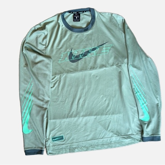 Nike Dri-FIT Sport Clash Mesh Tee – Mint Green – Long Sleeve – Men's Medium - Picture 2 of 13